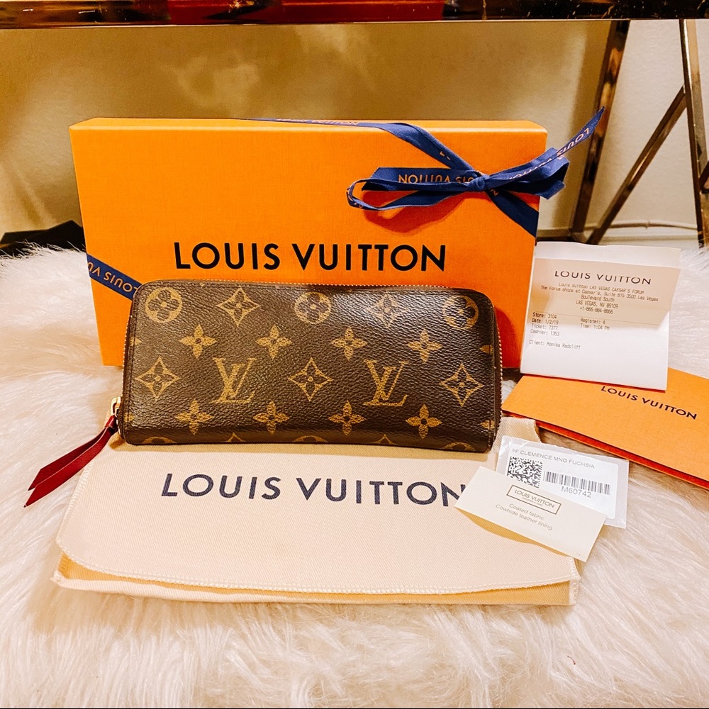 Louis Vuitton Clemence Monogram Wallet in Fuchsia